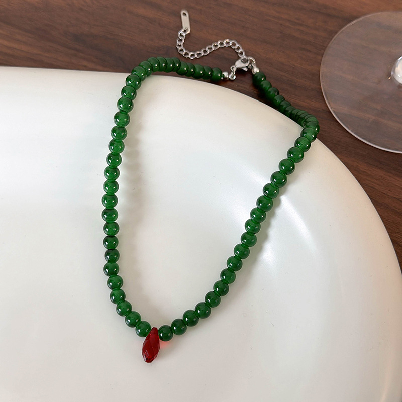 Vintage Green Beaded Necklace  - Vintage Fashion Look ulasan dan harga